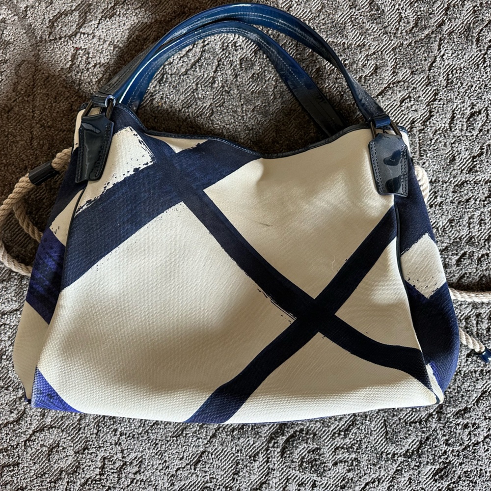 Burberry Blue and White Artistic Tote - Picture 3 of 11